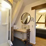 2besittard * Sittard