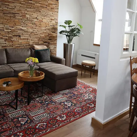 2besittard * Sittard